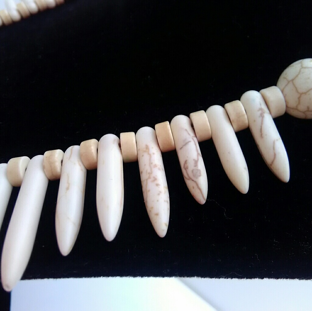 Necklace - Picture 3 of 3